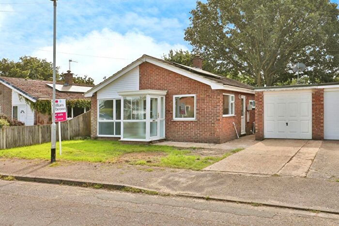 2 Bedroom Detached Bungalow For Sale In Meadow Close, Shipdham, Thetford, IP25