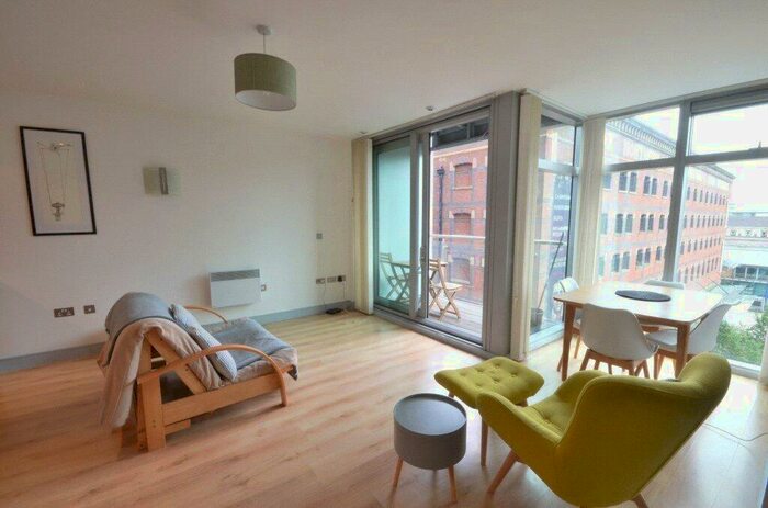 2 Bedroom Apartment To Rent In Great Northern Tower, Watson Street, Manchester City Centre, Manchester, M3