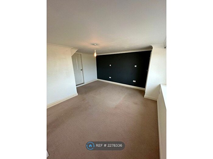 2 Bedroom Flat To Rent In Feadon Lane, Portreath, Redruth, TR16