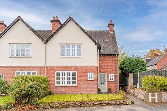 4 Bedroom End Terrace House For Sale In Ravenhurst Road, Harborne, Birmingham, B17