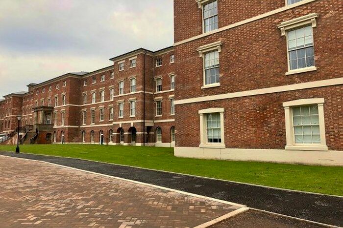 2 Bedroom Flat To Rent In St. Georges Mansions, Stafford, ST16