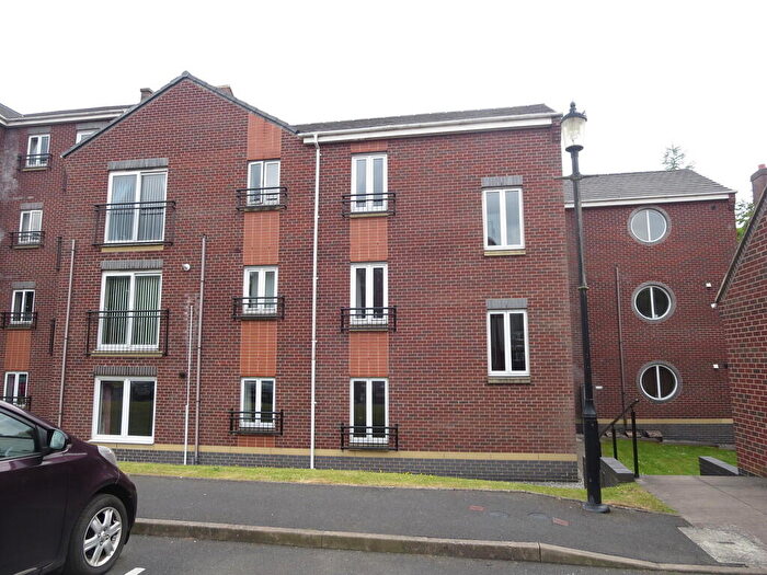 2 Bedroom Apartment To Rent In Elizabeth House, ST4