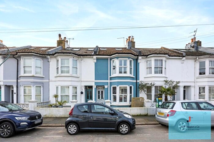 3 Bedroom Terraced House For Sale In Montgomery Street, Hove, BN3