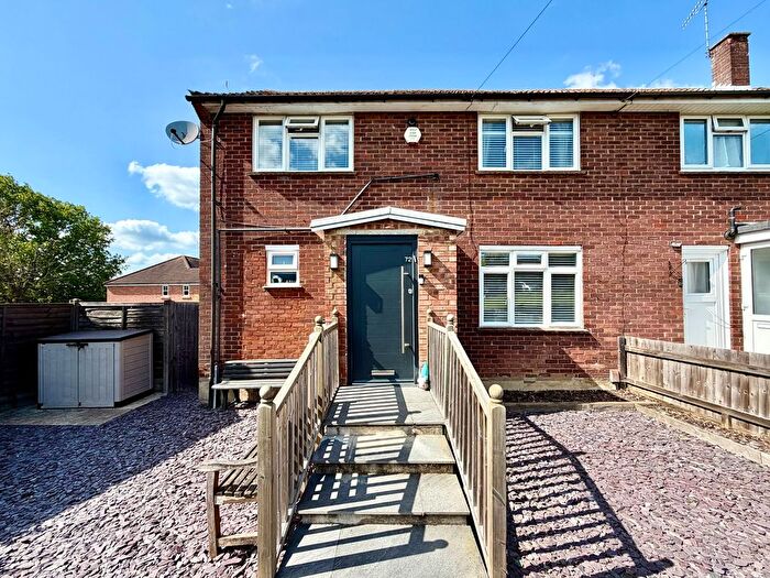 4 Bedroom Semi-Detached House For Sale In Cotswold Avenue, Bushey, WD23