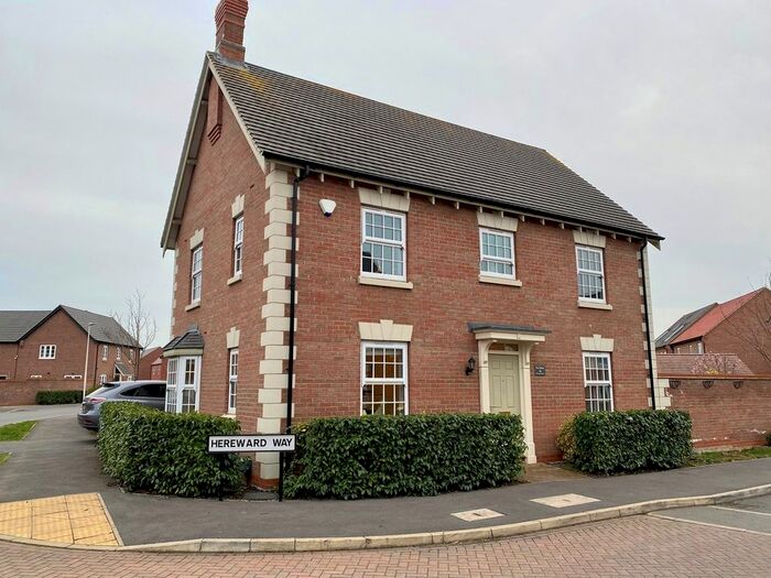 4 Bedroom Detached House For Sale In Watitune Avenue, Weddington