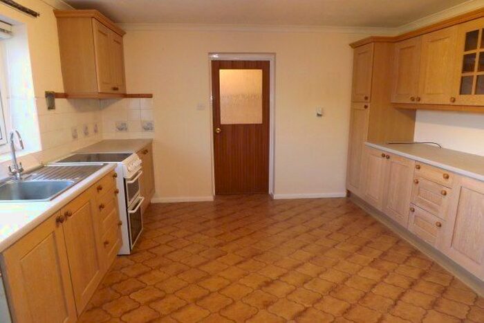 3 Bedroom Bungalow To Rent In School Lane, Cambridge, CB23