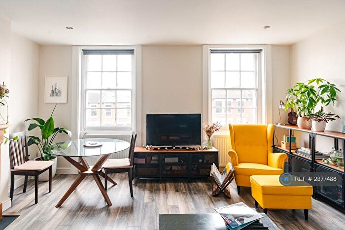 2 Bedroom Flat To Rent In Fortess Road, London, NW5