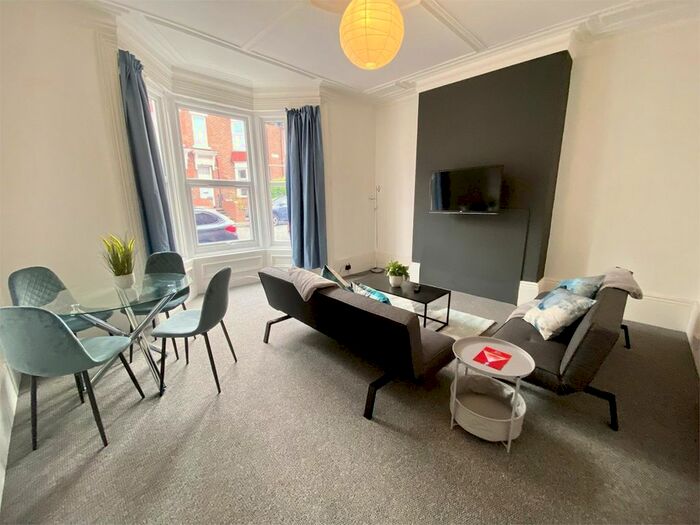 6 Bedroom Terraced House To Rent In Otto Terrace, Sunderland, SR2