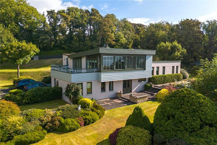 4 Bedroom Detached House For Sale In Westcliffe, Charlestown, Dunfermline, Fife, KY11