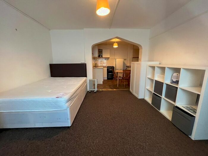 1 Bedroom Studio To Rent In Howard Street, Oxford OX4