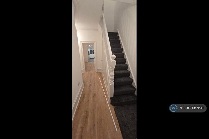 3 Bedroom Terraced House To Rent In Sandringham Road, Portsmouth, PO1