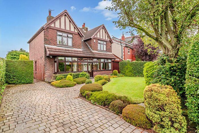 3 Bedroom Detached House For Sale In Altys Lane, Ormskirk, L39