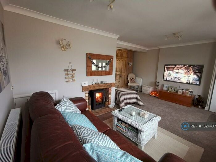 2 Bedroom Semi-Detached House To Rent In Elm Tree Grove, Keysoe, MK44