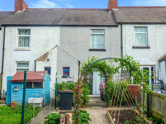 2 Bedroom Terraced House To Rent In West View, Medomsley Edge, Consett, Durham, DH8