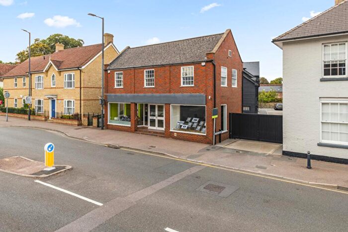 2 Bedroom Maisonette To Rent In Baldock Street, Royston, SG8