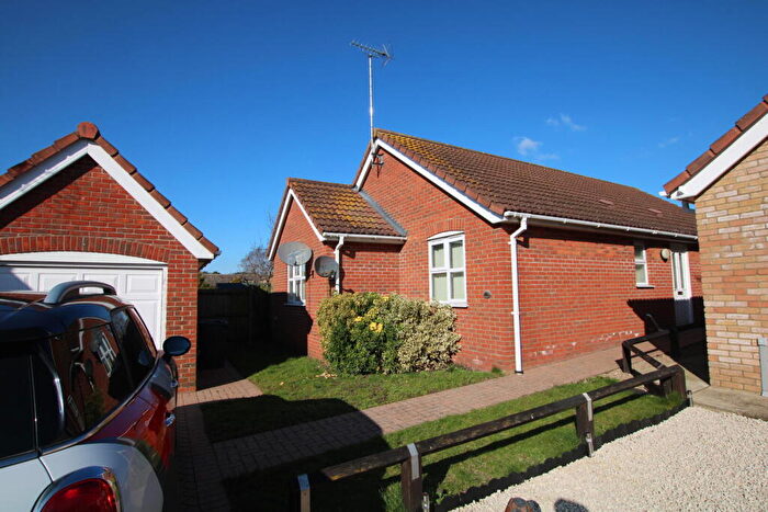 3 Bedroom Detached Bungalow To Rent In Warreners Reach, Lakenheath, IP27