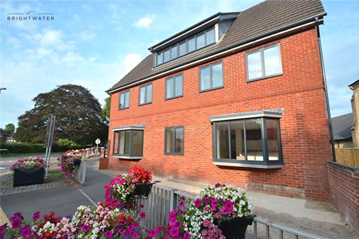 1 Bedroom Flat To Rent In Christchurch Road, Farnham House, BH24