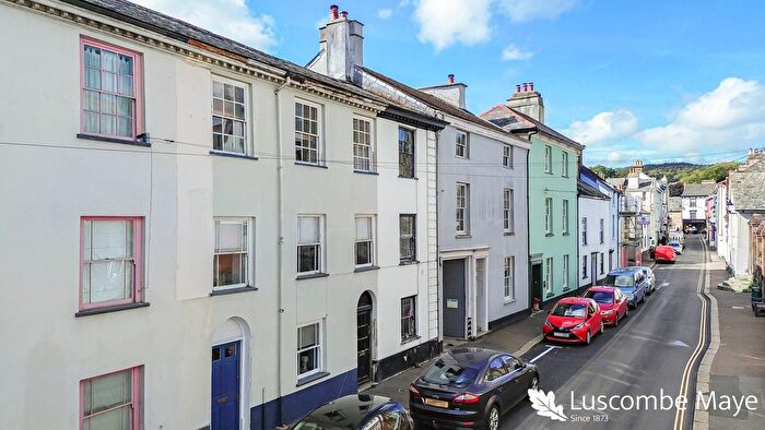 4 Bedroom Terraced House For Sale In St. Lawrence Lane, Ashburton, TQ13