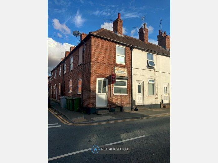 1 Bedroom End Of Terrace House To Rent In Albert Street, Newark, NG24