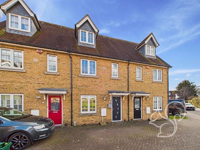3 Bedroom Town House For Sale In Woden Avenue, Stanway, CO3