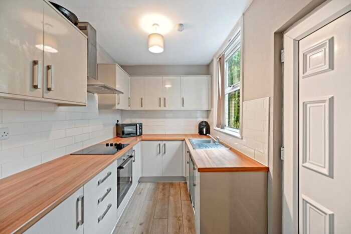 6 Bedroom House To Rent In Westbrook Bank, Sheffield, S11