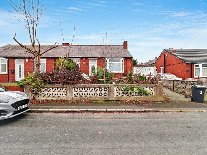 2 Bedroom Semi Detached House For Sale In Seagrave Road, Huddersfield, West Yorkshire, HD4