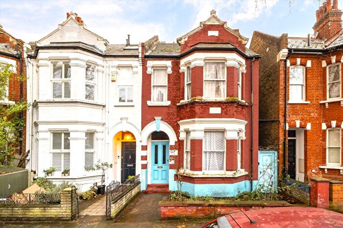 4 Bedroom Property For Sale In Silver Crescent, Chiswick, W4