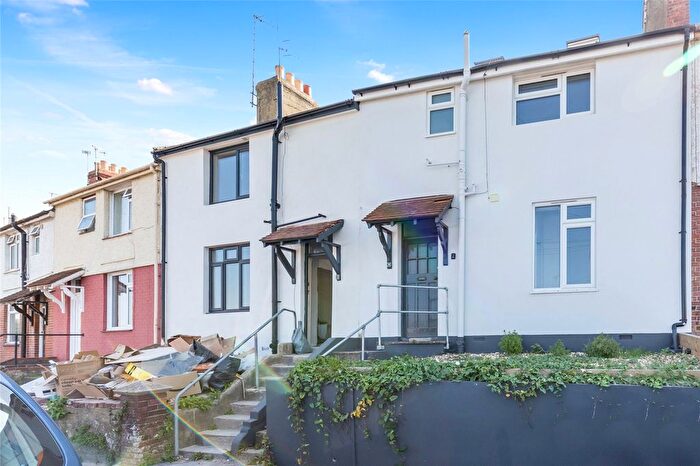 6 Bedroom Terraced House To Rent In Mafeking Road, Brighton, BN2