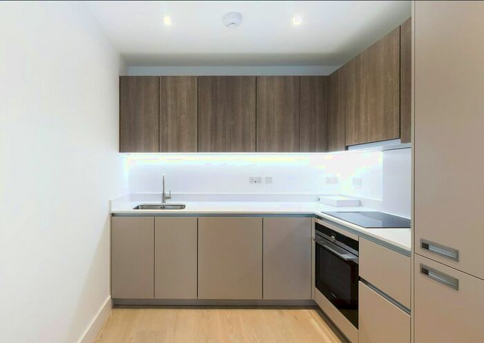 Studio To Rent In The Avenue, Queen's Park, NW6