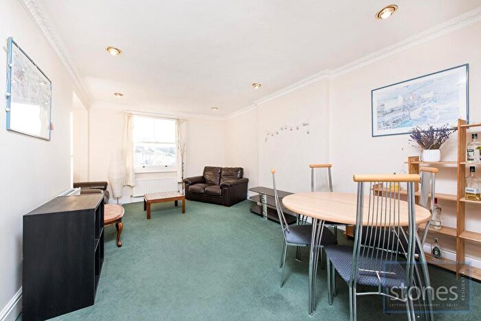 2 Bedroom Apartment To Rent In Crossfield Road, Belsize Park, London, NW3
