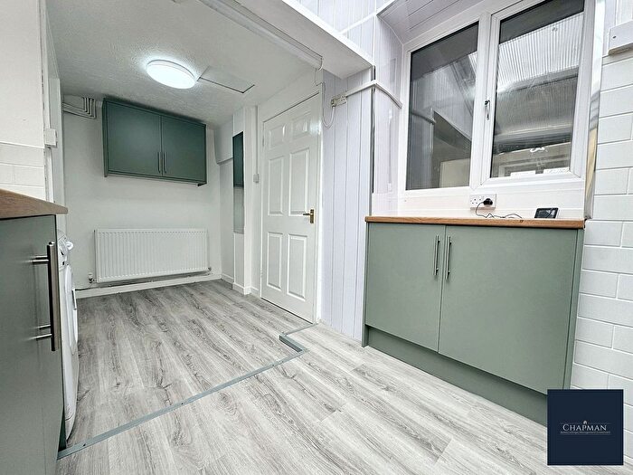 3 Bedroom Terraced House For Sale In Deri Terrace, Tylorstown, CF43