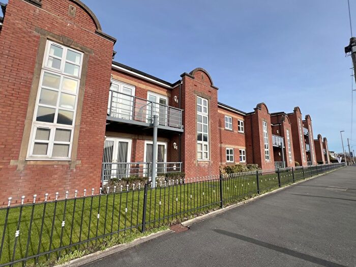 1 Bedroom Flat For Sale In Sovereign Court, Cleveleys, FY5