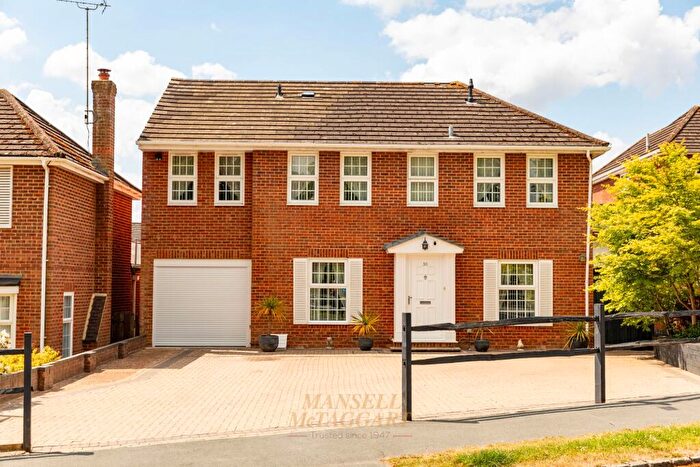 5 Bedroom Detached House For Sale In Tiltwood Drive, Crawley Down, RH10
