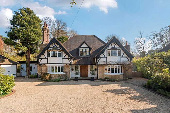 5 Bedroom Property To Rent In Croydon Road, Keston, BR2