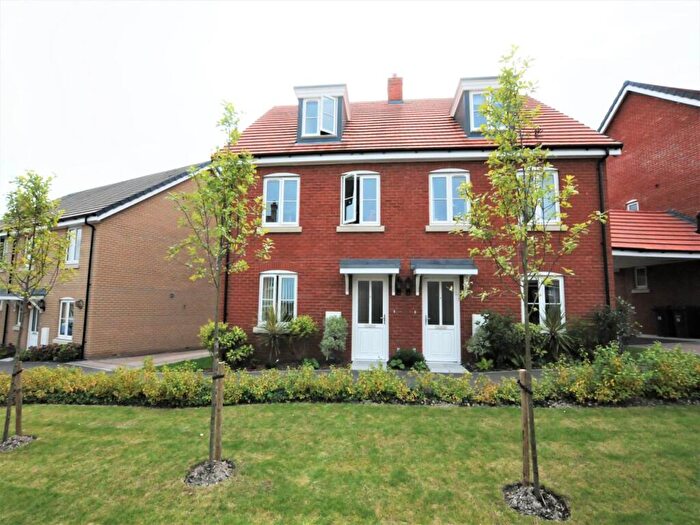 4 Bedroom House To Rent In Sassoon Drive, , Royston, SG8