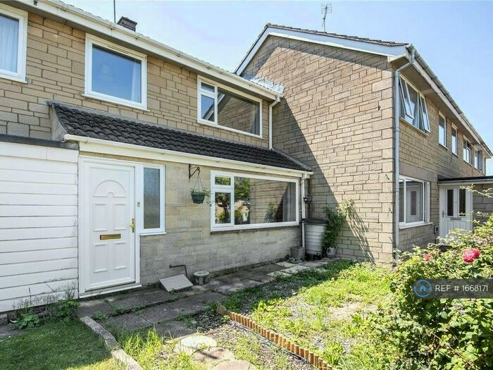 3 Bedroom Terraced House To Rent In North Home Road, Cirencester, GL7