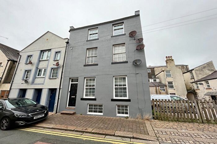 2 Bedroom Duplex For Sale In New Street, Whitehaven, CA28