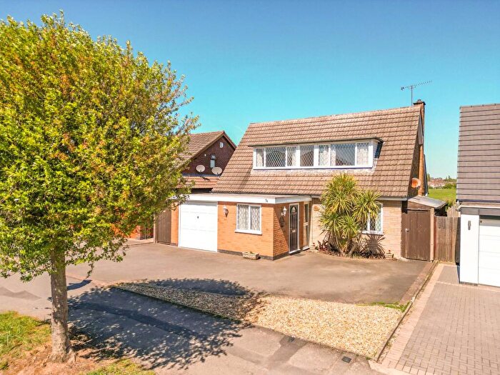 4 Bedroom Detached House For Sale In Ambleside Way, Nuneaton, CV11