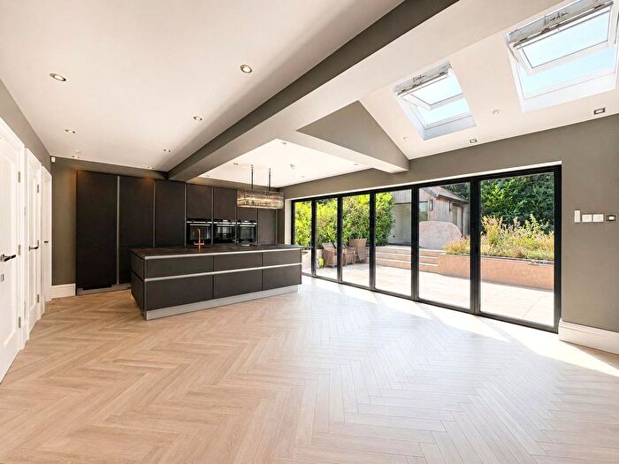 4 Bedroom Semi Detached House To Rent In Glenmore Avenue, Mossley Hill, Liverpool, Merseyside, L18