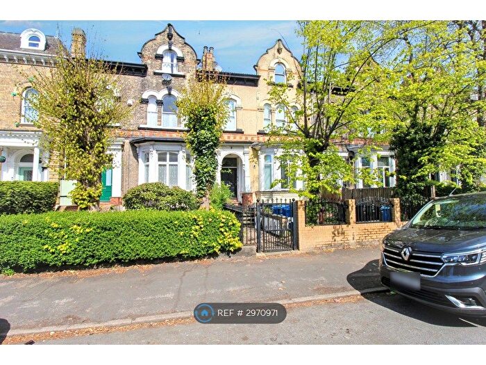 1 Bedroom Flat To Rent In Pearson Avenue, Hull, HU5