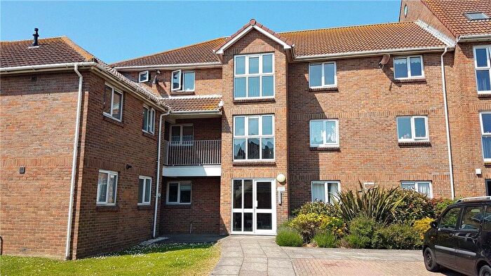 1 Bedroom Apartment For Sale In Collingwood Close, Eastbourne, East Sussex, BN23