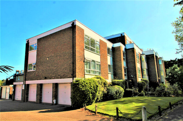 2 Bedroom Flat To Rent In Hobart Court, Roxborough Avenue, Harrow, Middlesex, HA1