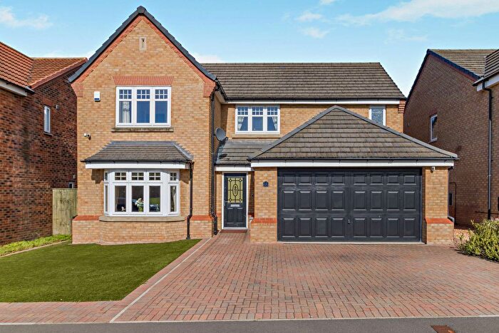 4 Bedroom Detached House For Sale In Longwall Road, Pontefract, West Yorkshire, WF8