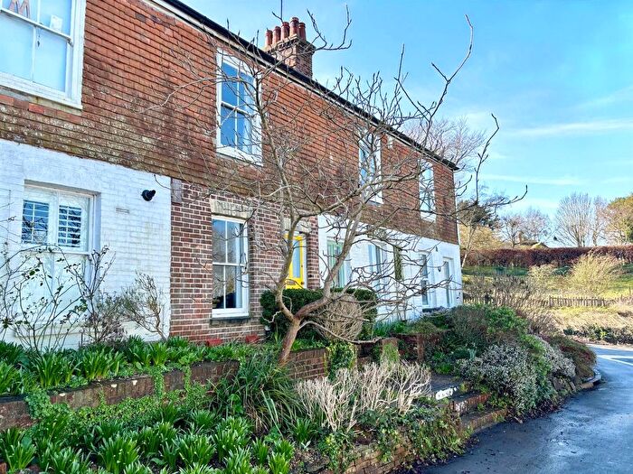 2 Bedroom Terraced House For Sale In North Street, Winchelsea, TN36