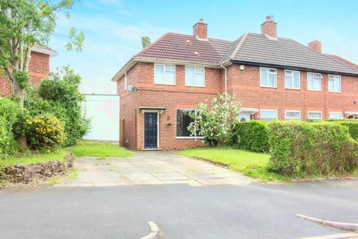 3 Bedroom Property To Rent In Highters Road, Birmingham, B14