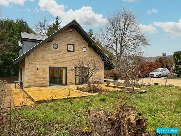 2 Bedroom Detached House To Rent In Butts Road, Ashover, S45