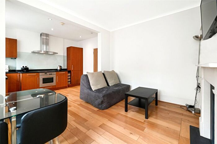 1 Bedroom Flat To Rent In Warwick Chambers, Pater Street, London, W8