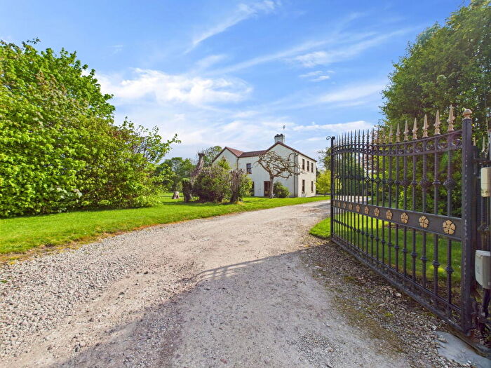 5 Bedroom Detached House For Sale In Moss Lane, Lydiate, L31