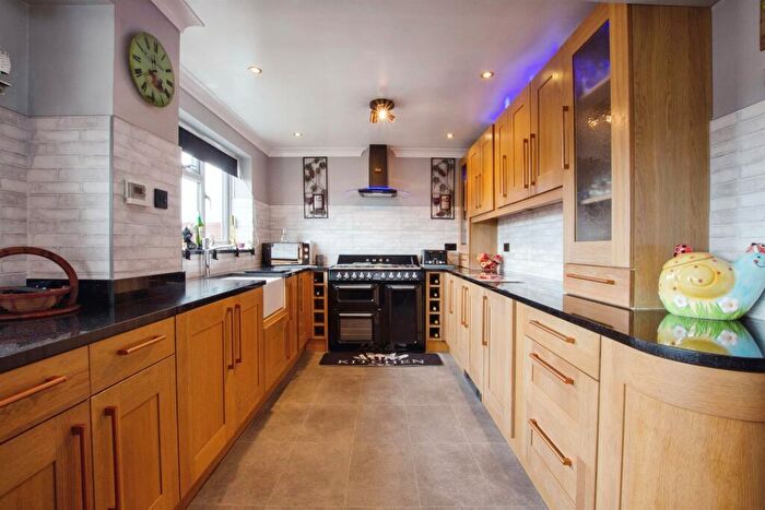 4 Bedroom Detached House For Sale In Bracken Road, Shirebrook, Mansfield, NG20