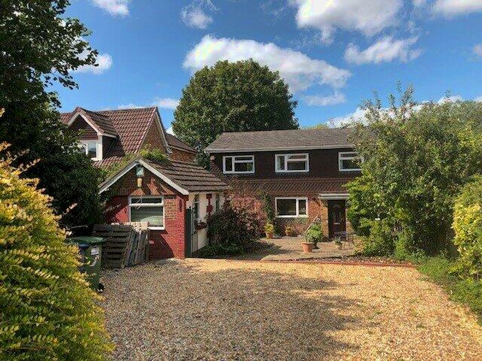 5 Bedroom Detached House To Rent In Cock Lane, High Wycombe, HP13